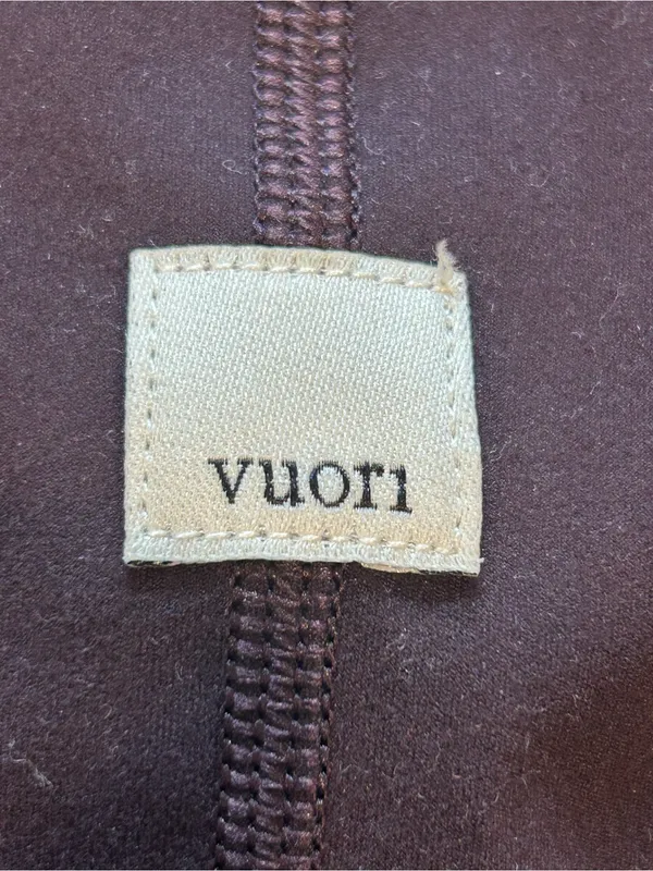 Vuori Woman’s Daily Jogger with Wide Ribbed Waistband & Drawstring Espresso - Image 3