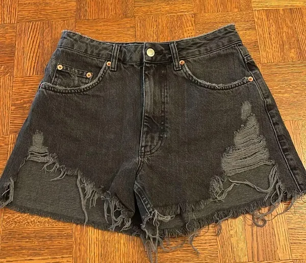 TopShop A Line cut off shorts size 6 - Image 3