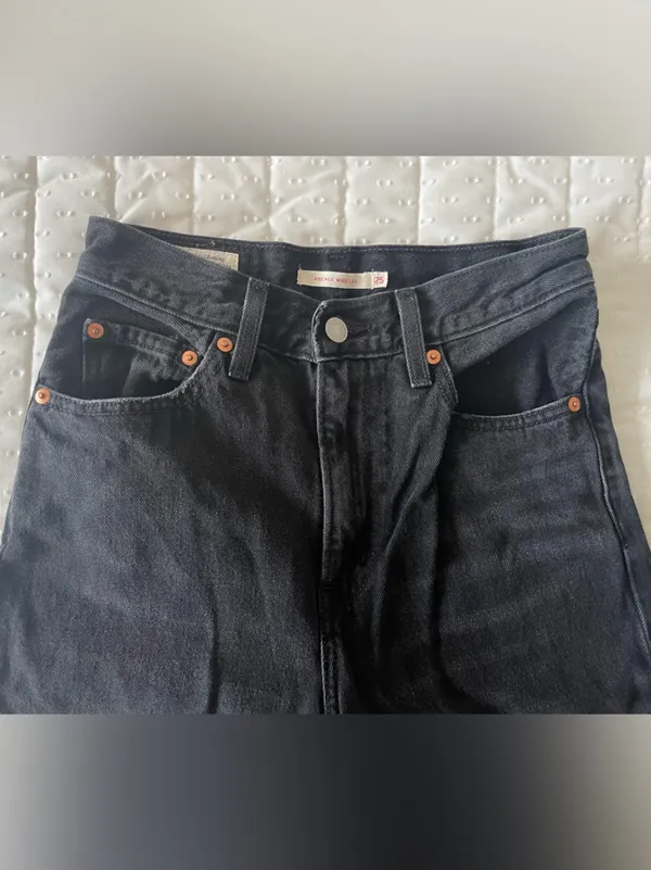 Levi’s Ribcage Wide Leg Black Jeans - Image 4