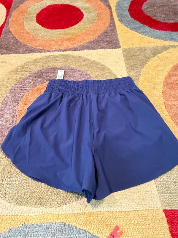 NWT Offline by Aerie High Rise Navy Athletic Shorts Split Hem Cutout Size Small - Image 6