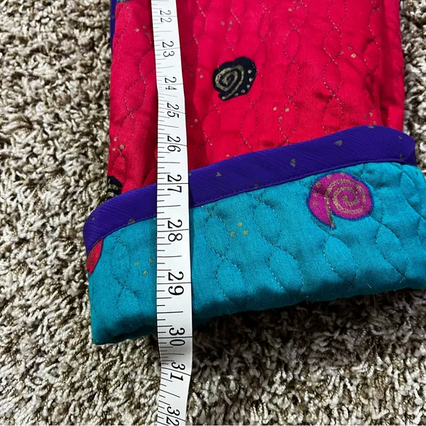 Quilted jacket w/doves multi colored. Red Size XL - Image 5