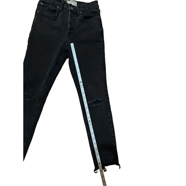 We‎ the Free black distressed high rise skinny jeans sz 25 - Image 9