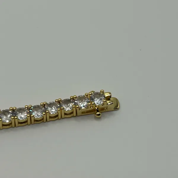 Kay Jewelers Moissanite Tennis Bracelet Gold 4mm 7 Inch New VVS1 Color D Women Hypoallergenic - Image 5