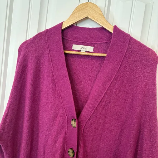 Loft‎ Purple Button Front Cardigan Size Medium - Image 3