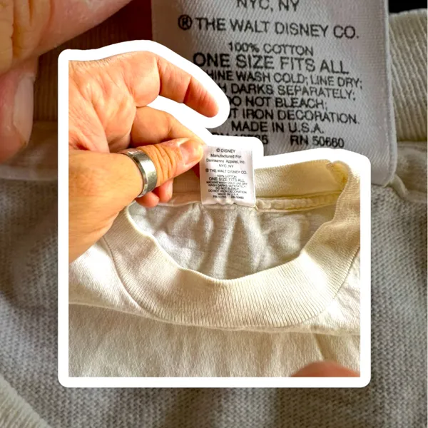 Vtg. Mickey t-shirt • Embroidered Letters - Image 5