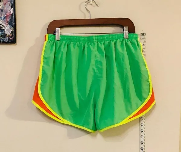 NIKE Dri-Fit Sports Short for Women.Size: XL - Image 3