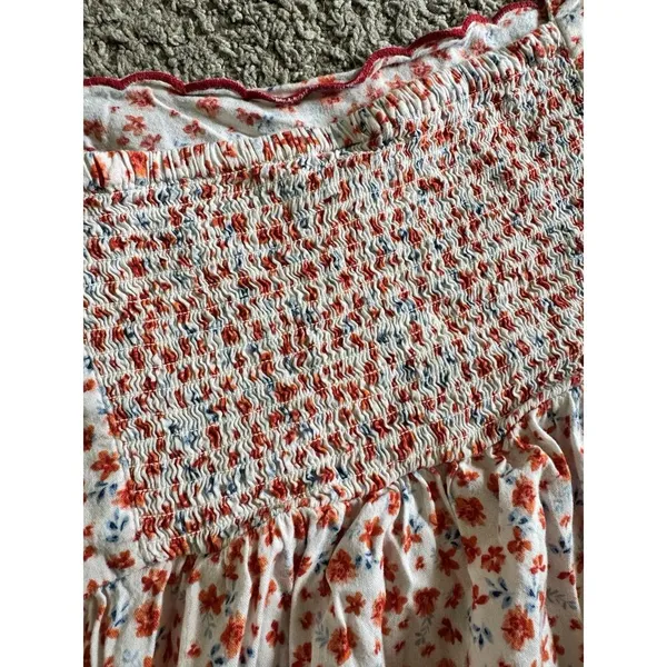 Old Navy Red Floral Smocked Square Neck Blouse Size 4X Peasant - Image 5