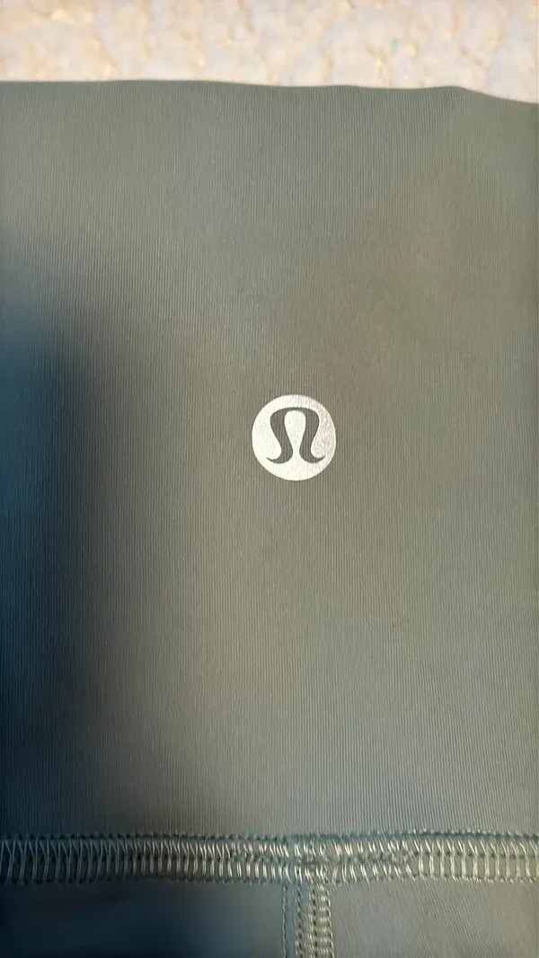 Lululemon Wunder Under Leggings 25" - Image 6