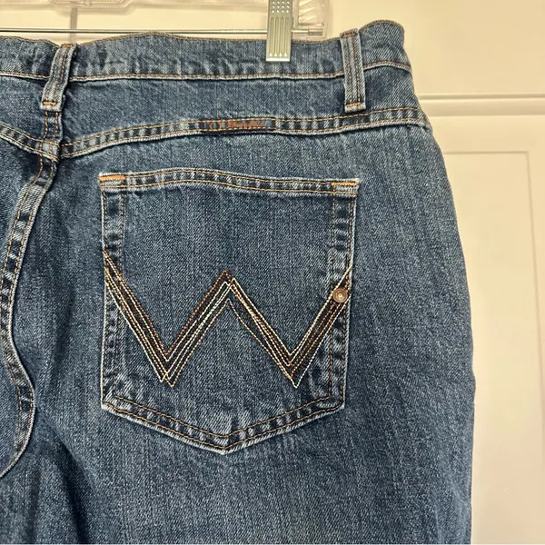 Wrangler Cash Waist Bootcut Blue Riding Jeans Womens‎ Sz 15/16 × 34 Cowgirl Cut - Image 3