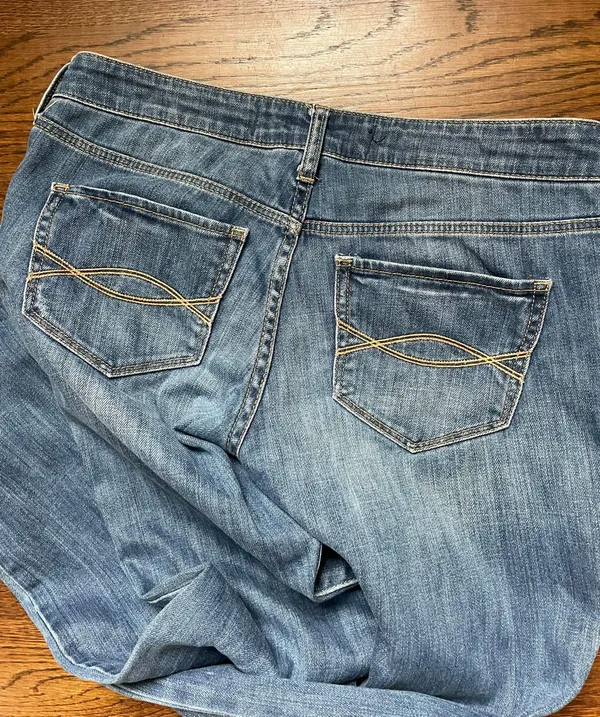 washed straight leg denim jeans size 26 - Image 4