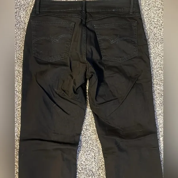 Wrangler Women’s Boot Jeans Size 11 Length 34 in Black - Image 2