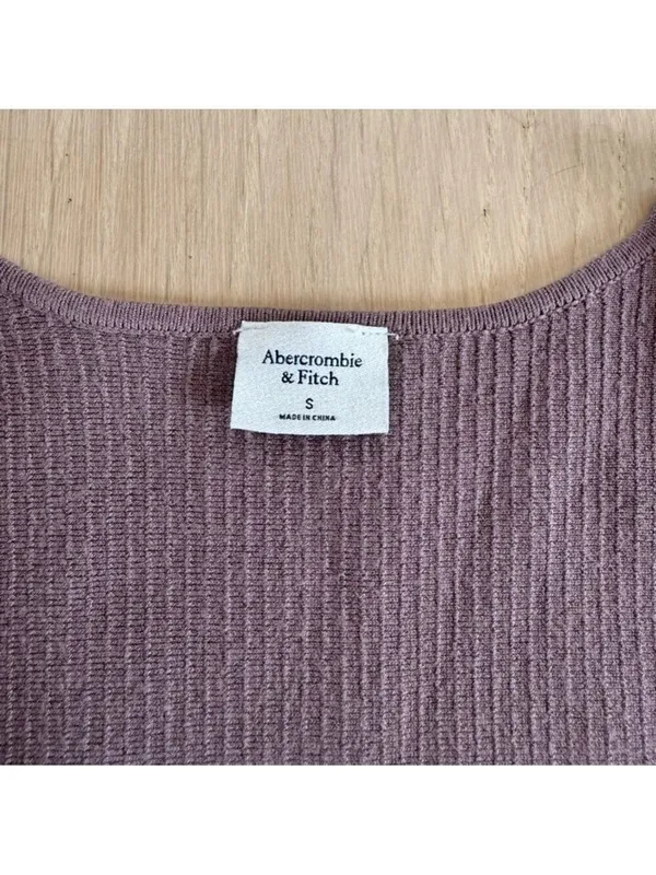 Abercrombie & Fitch Ribbed Squareneck Cropped Long Sleeve Shirt Size Small - Image 2