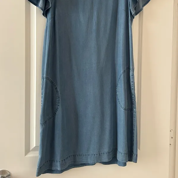 LOFT Light Blue Denim Women’s Dress Sz 12. Relax fit. - Image 5