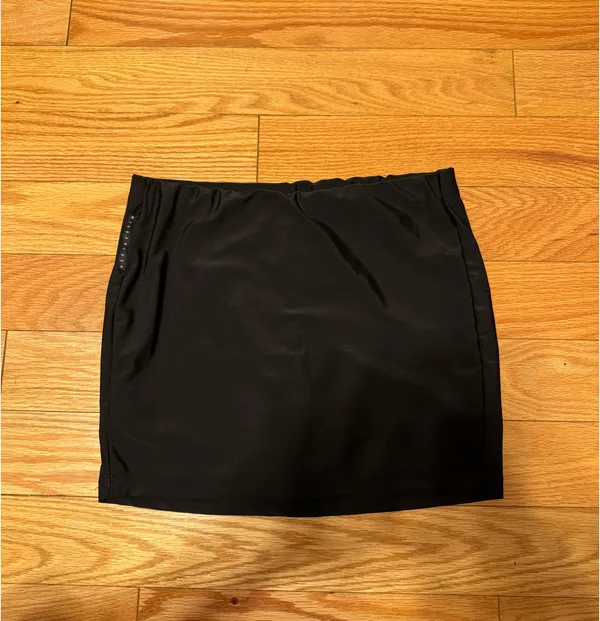 Misguided Black Mini Skort - Image 2