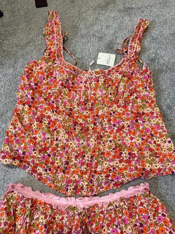 Free People Set - Image 3