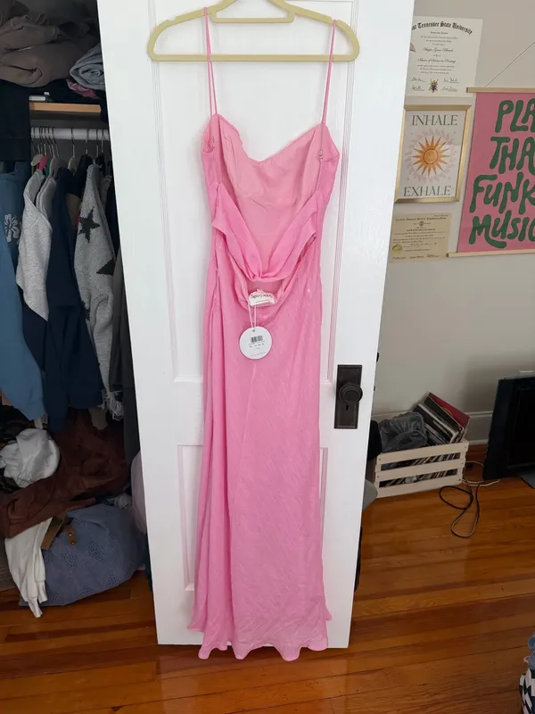 Hello Molly Dress Midi Pink - Image 4
