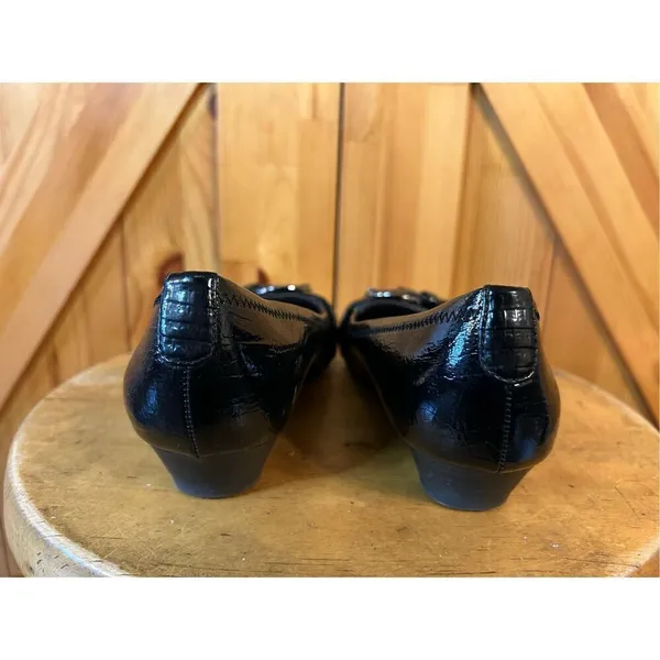Life Stride Margot Women's Shoes Size 6.5M Black Buckled Slip On - Image 4