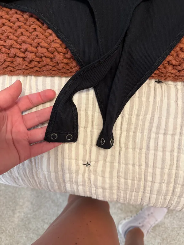 American Eagle Black Bodysuit - Image 5
