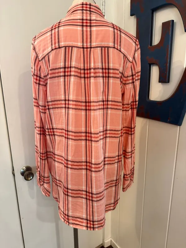Madewell Pink and white Plaid Button-Down Shirt Sz M lightweight - Image 2