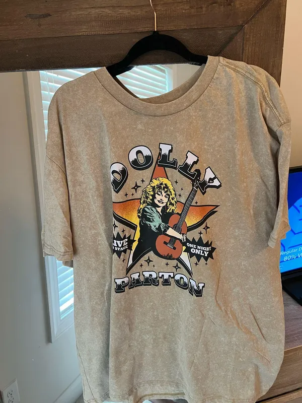 Oversized dolly Parton shirt Tan Size 3x - Image 2