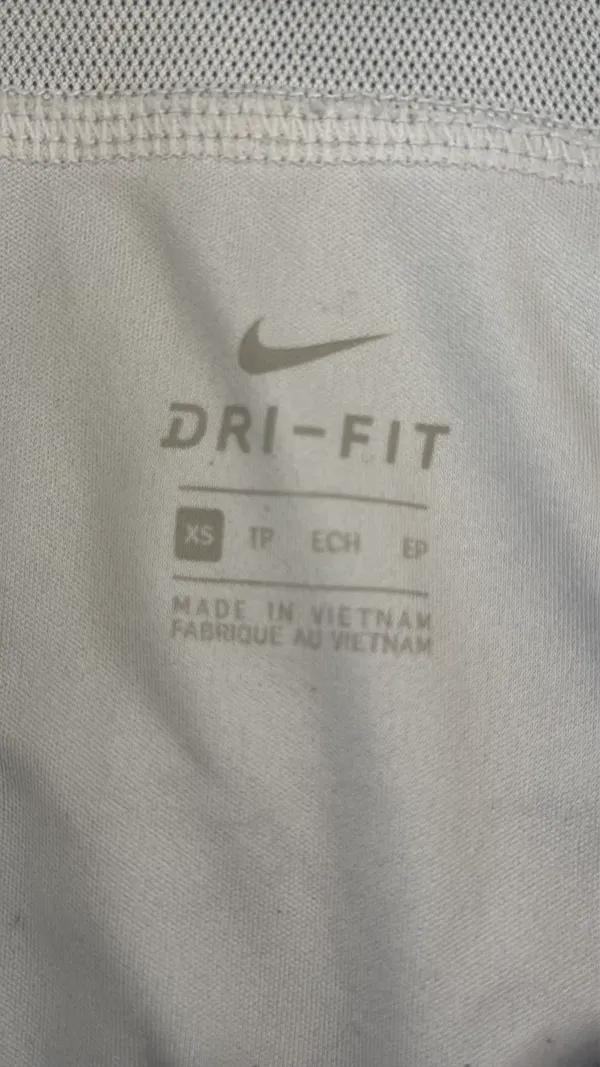 Nike Light Gray Running Shorts - Image 5