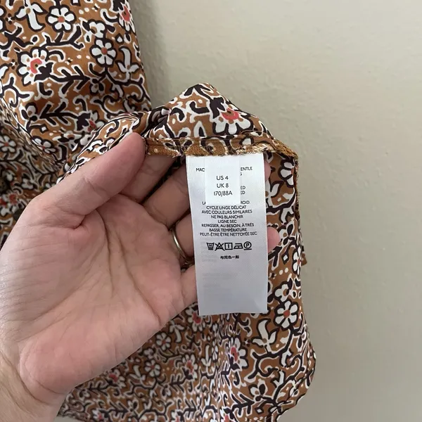 anthropologie maeve Aryana Button Up Floral 4 Boho Silky Blouse Sleeveless Tunic - Image 5