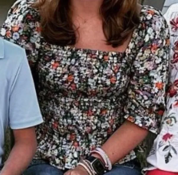 Gap Blouse Floral - Image 2