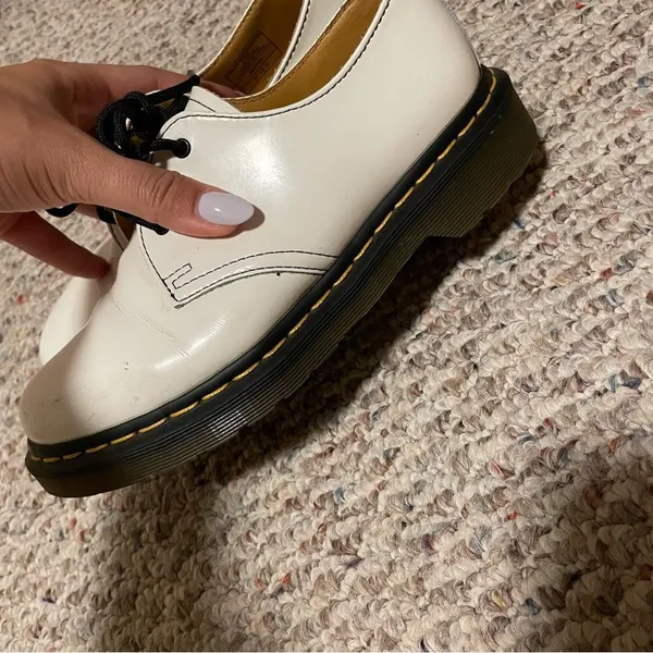 Dr. Marten 1461 Women’s Patent Leather Oxford Shoes in White Lucido Size 6 - Image 10