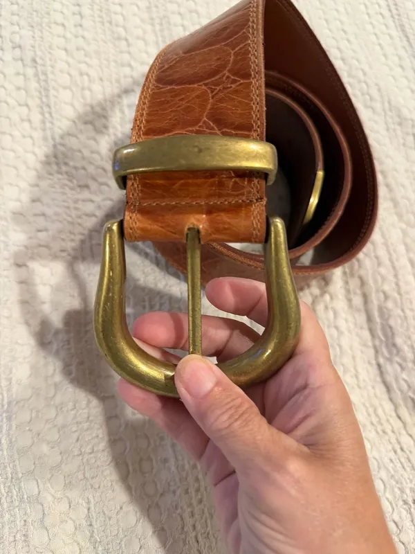 Forenza Vintage Genuine Leather Embossed Brown Belt with Brass Hardware Size L - Image 2