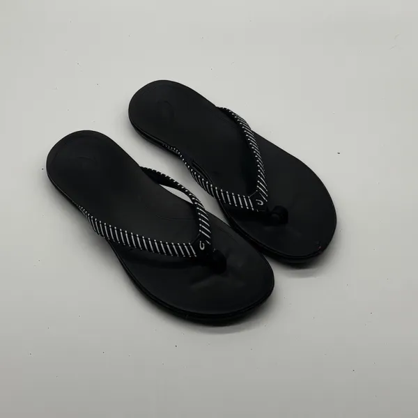 OluKai Ho'opio Black White Striped Flip Flop Sandals Womens 7 - Image 3