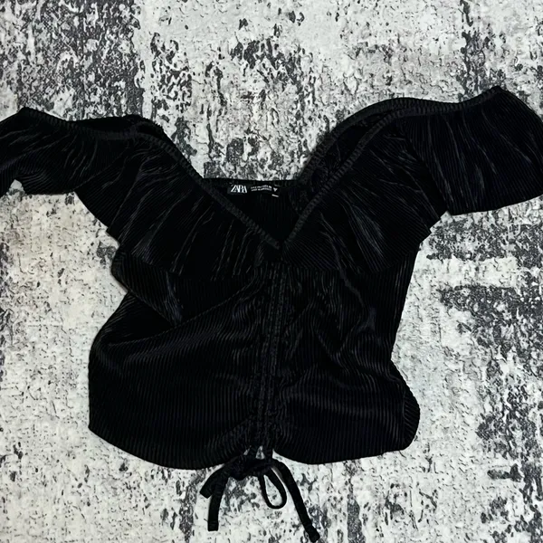 Zara crop top front adjustable - Image 4