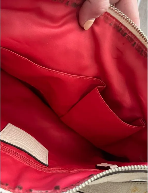 Coach White Perri soft pebble leather shoulder bag - Image 6
