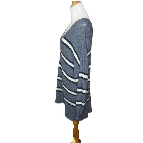 American Eagle Oversized V Neck Striped Sweater Blue White Womens Size Medium - Image 2
