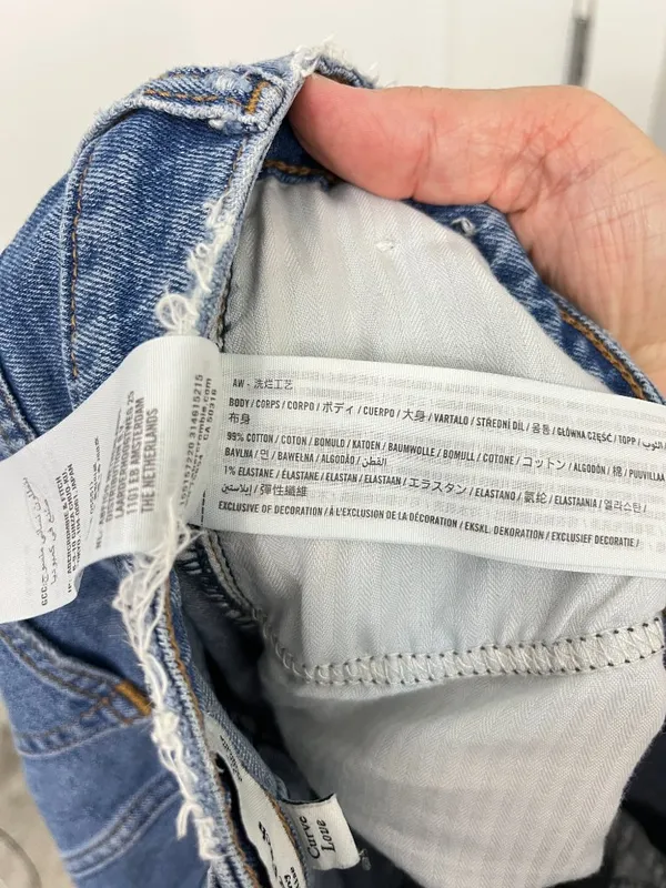 Abercrombie & Fitch Size 28/6 Short High Rise Skinny Jeans Distressed - Image 9
