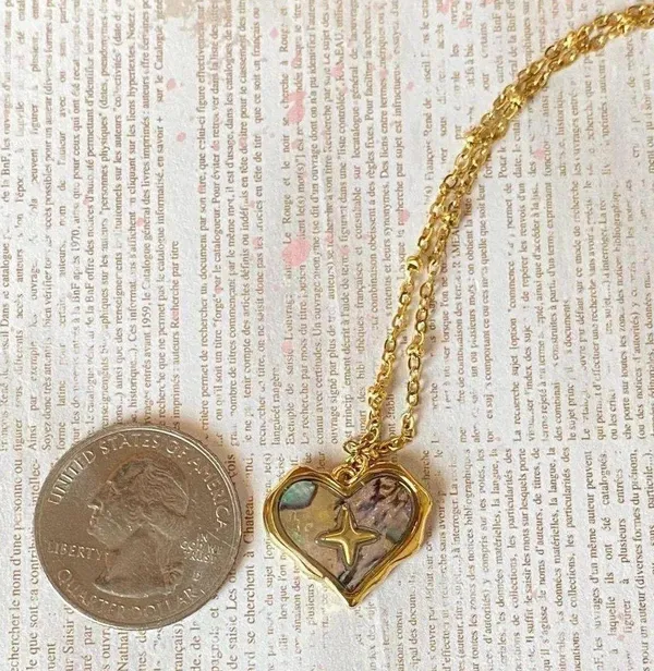 Handmade gold tone stainless steel heart sparkle shell necklace🐚⭐️🌀 - Image 9