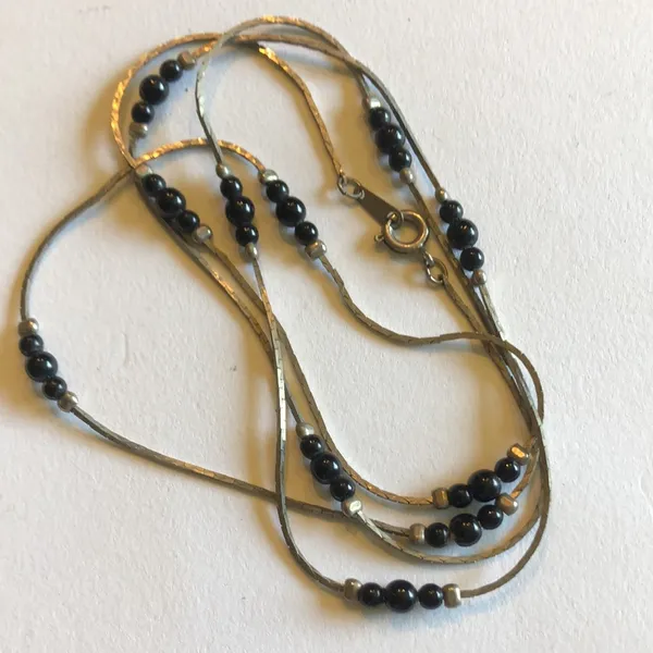 Vintage Silver Tone & Black Beaded Dainty Necklace - Image 5