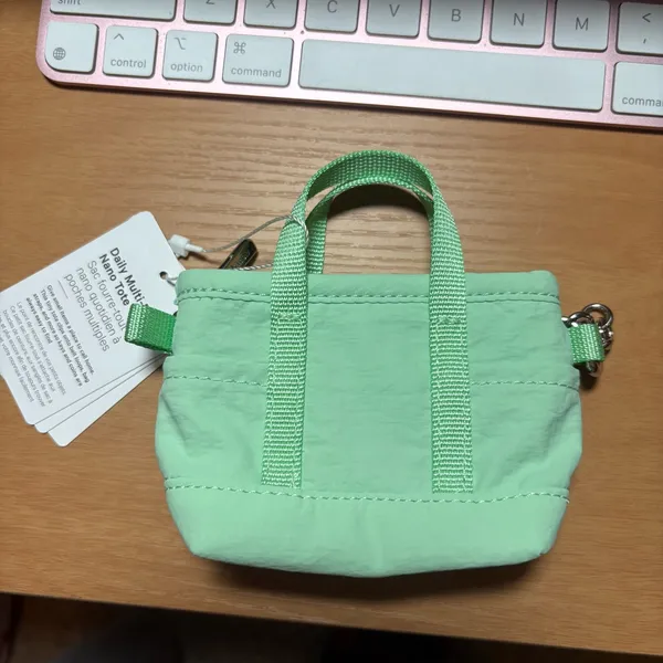 Lululemon daily pocket nono tote. NWT CTRL adorable and functional! - Image 3