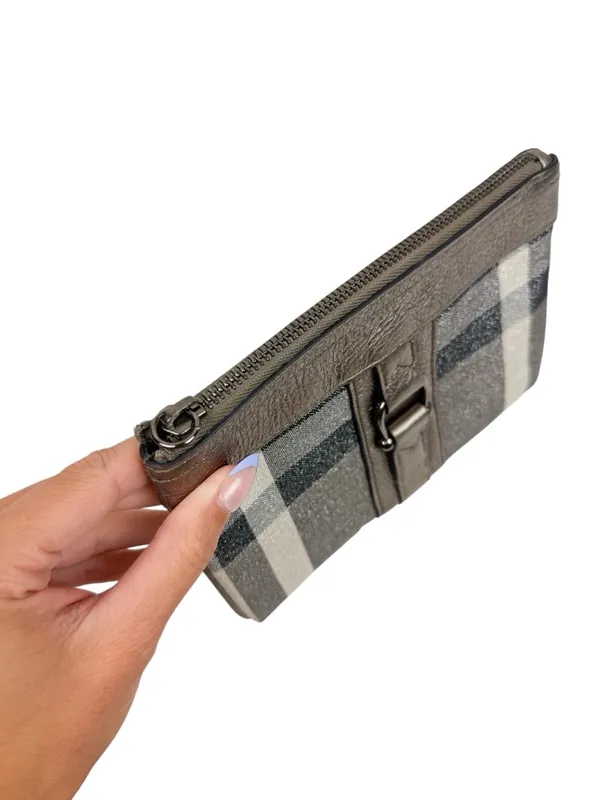 Y2K Burberry Gray Silver Plaid Wristlet Wallet Clutch - Image 7