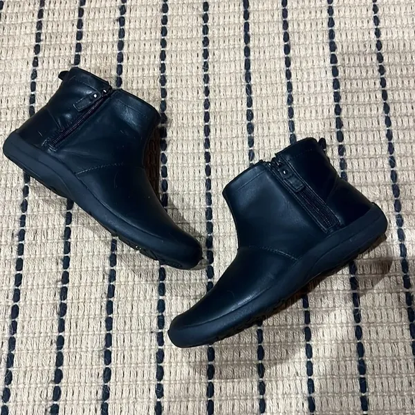 Easy Spirit Explore24 Leather Ankle Boots D18‎ - Image 2