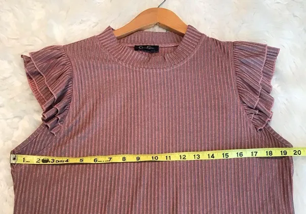 Jessica Simpson ruffled knit top size XL - Image 6