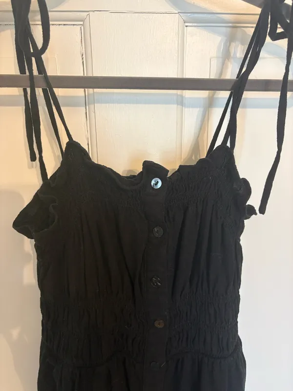 Universal Threads Black Button Front Linen Midi Dress - Image 4