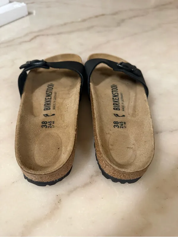 Birkenstock Black Single-Buckle Slide Sandals - Image 3