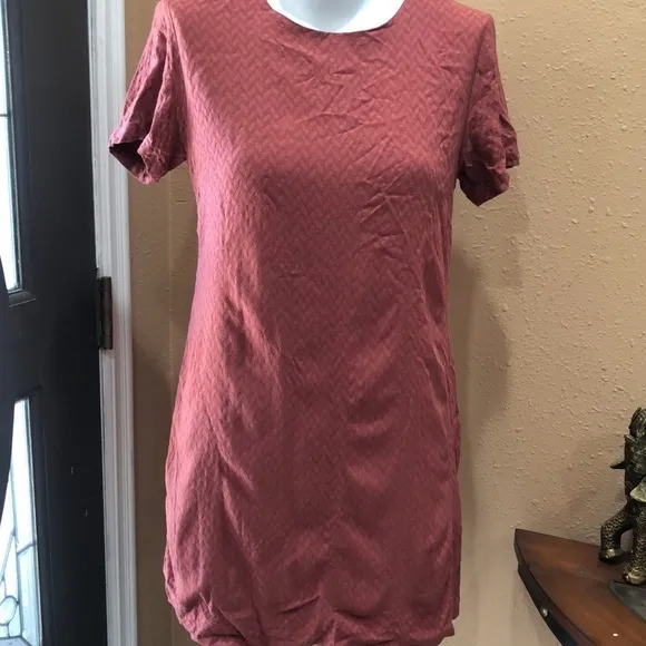 Olivaceous short sleeve short dress large - Image 3
