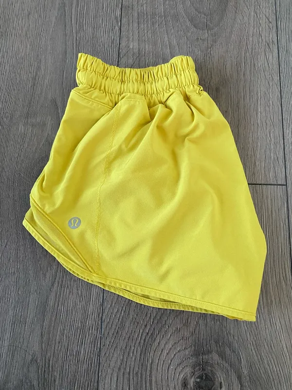 Lululemon Hotty Hot Short - Image 3