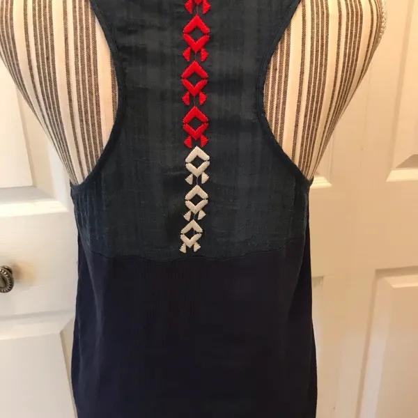 THML sleeveless Blue Top - Image 5