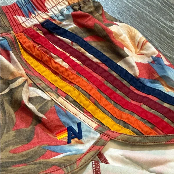 Aviator Nation womens size small Floral 5 stripe Board Shorts swim HTF! - Image 3