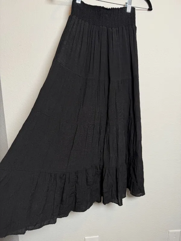 Y2K Black Tiered Peasant Maxi Skirt - Image 2