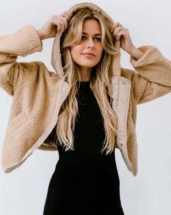 Lightweight Cropped Fleece Jacket - Image 3