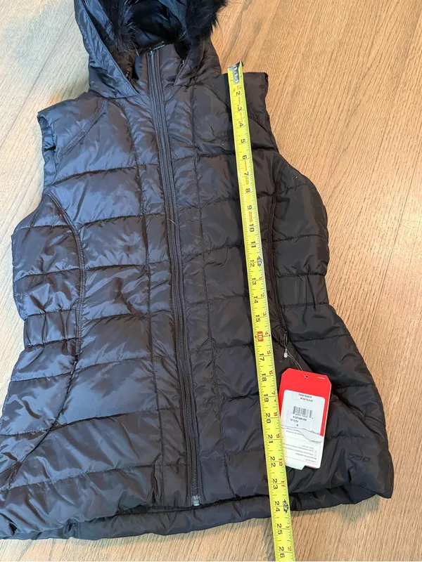 The North Face Black Gotham Puffer Vest  
Size Medium - Image 8
