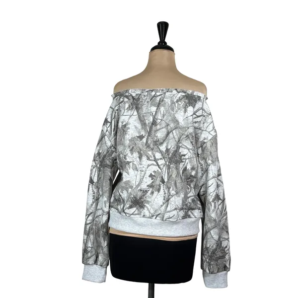 Refuge Camo Off-Shoulder Sweatshirt Medium - Image 3